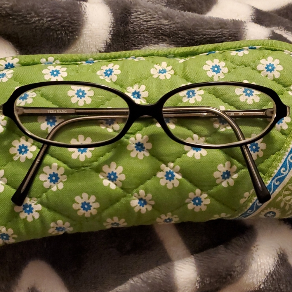 Vera Wang V39 Eyeglass Frames